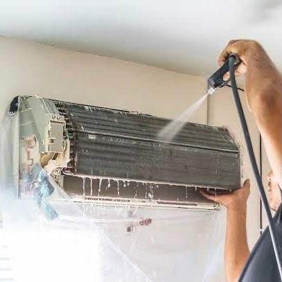 Mini split coil cleaning close-up